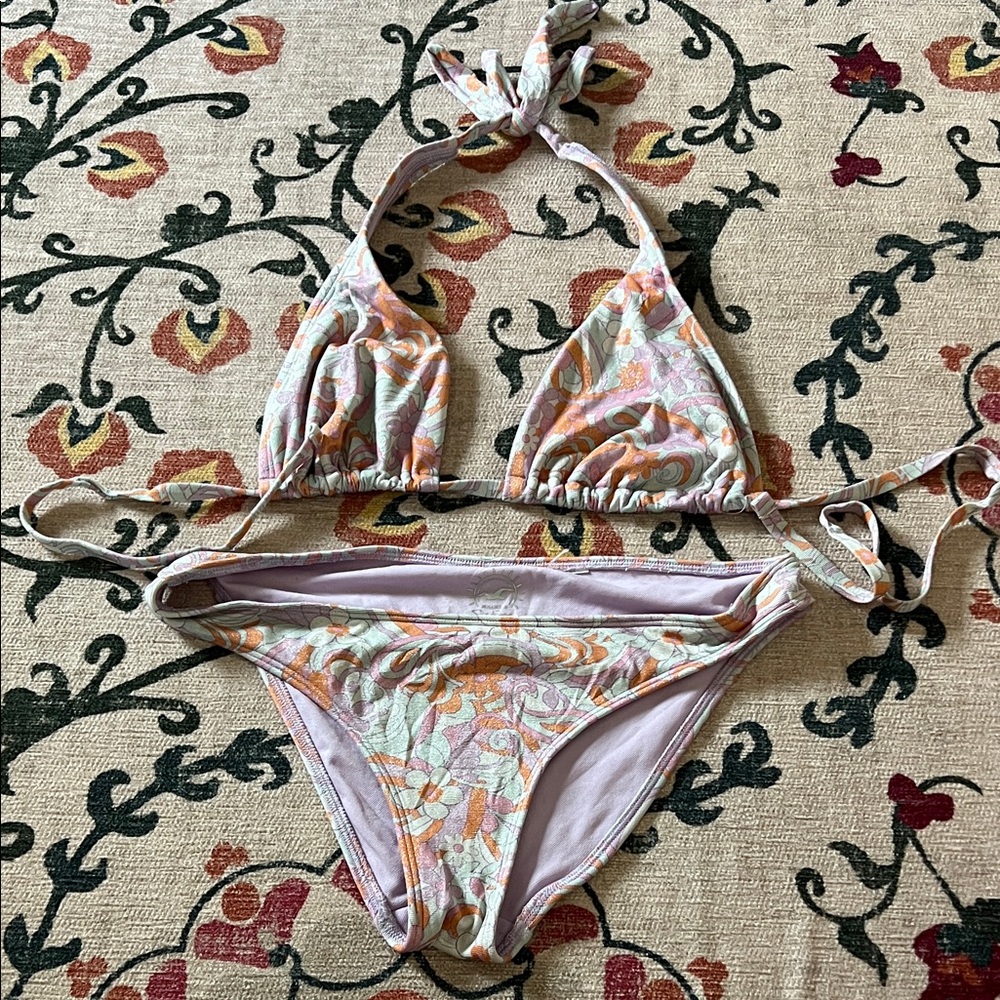 Hollister Multicolor Floral Bikini - Top size M, bottom size S